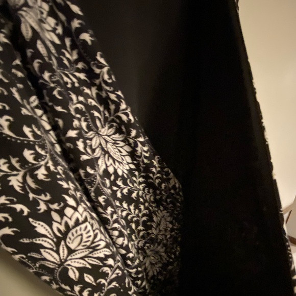 Black and White Lighthearted Lecture Wrap Dress, mid-length. 2X - Picture 4 of 8